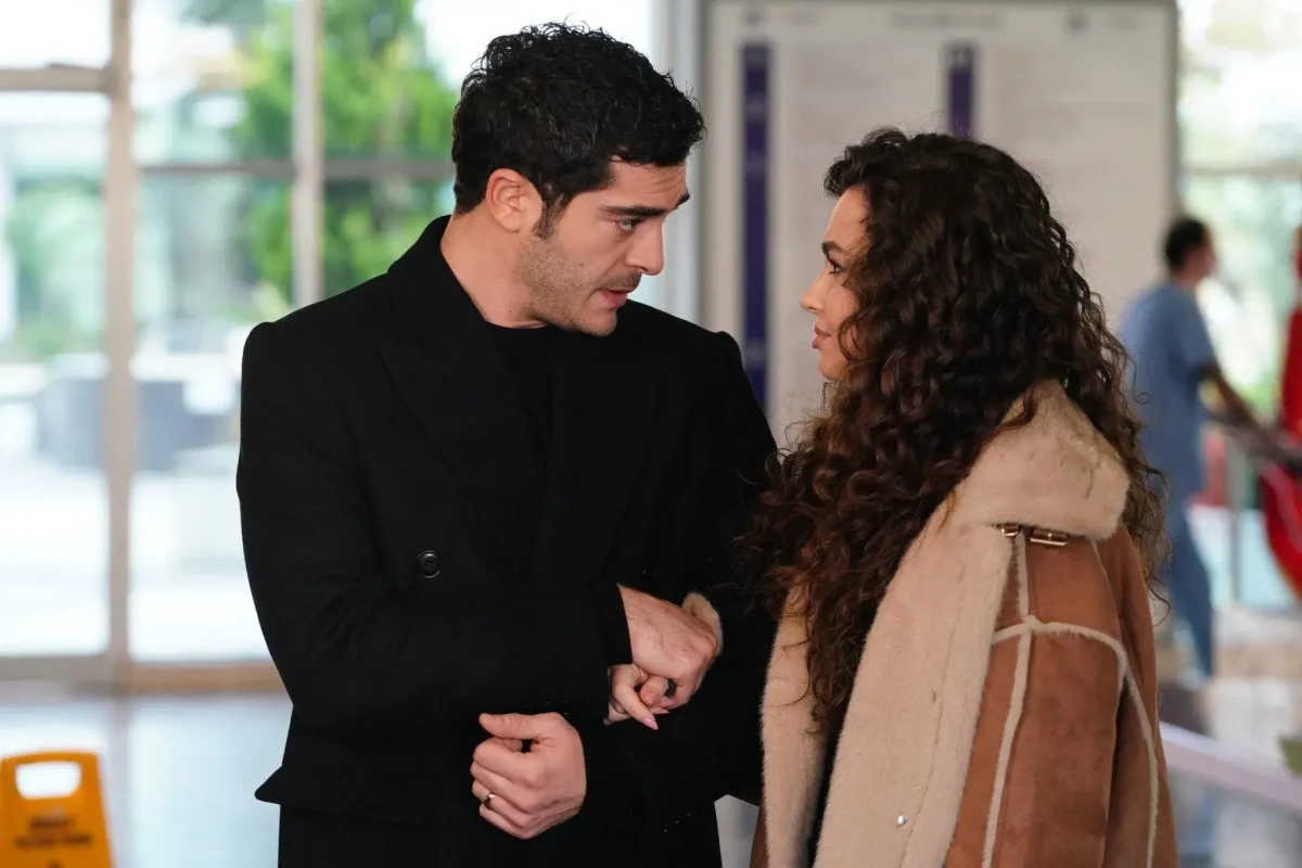 Момент из трейлера турецкого сериала Ночная сказка